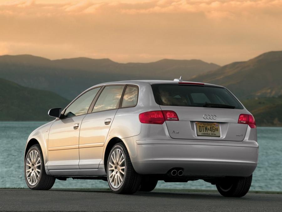  Audi A3 Sportback 2.0T (8PA) 2004 года  (NA) (фото 5 из 14)